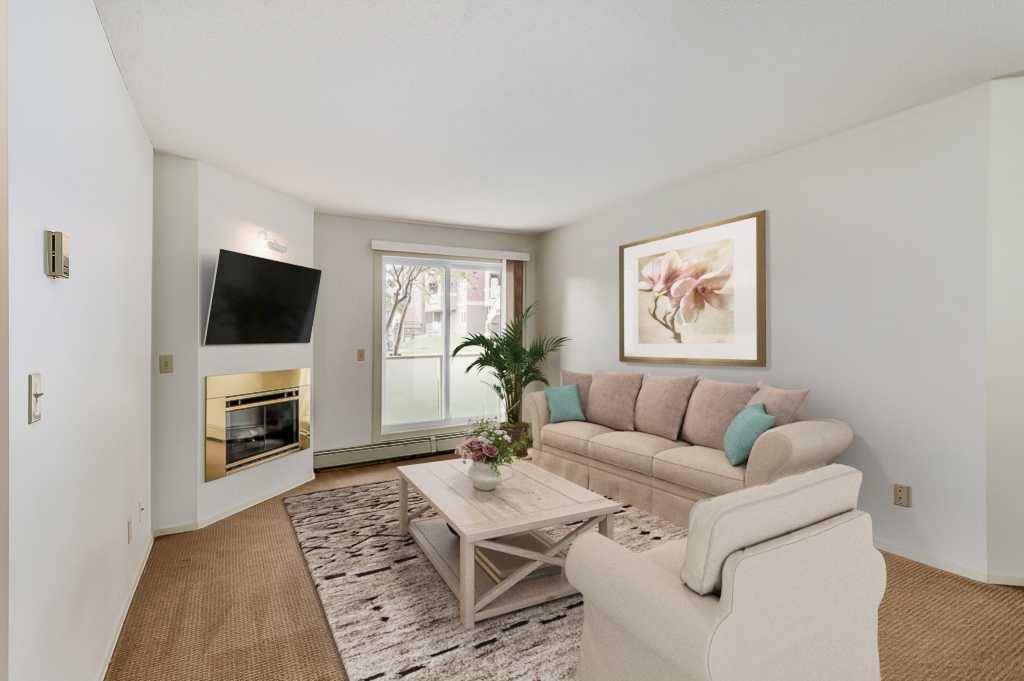 1211 Edenwold Heights NW #. photo 3