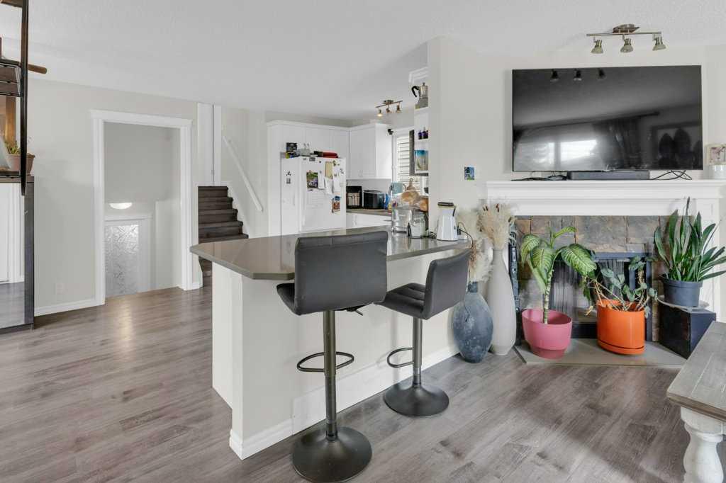 171 Erin Mount Place SE photo 5