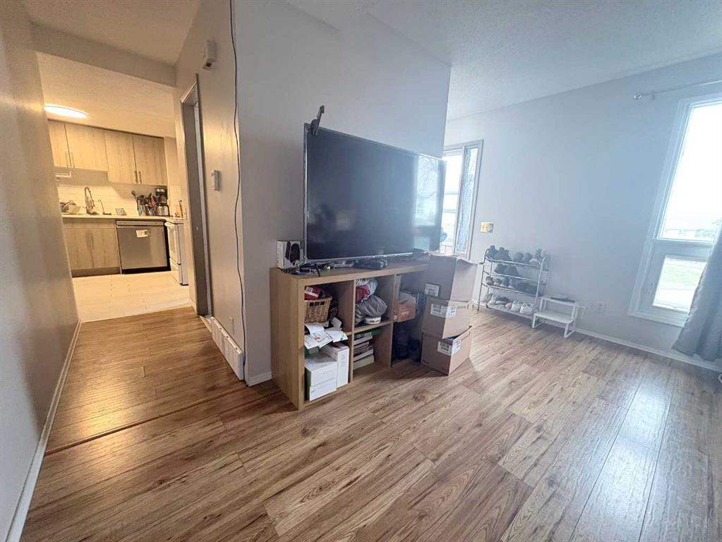 6440 4 Street NW #89 photo 3