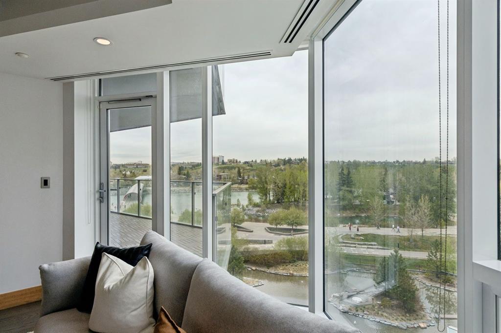 738 1 Avenue SW #606 photo 4