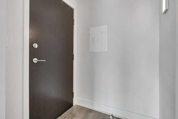 901 10 Avenue SW #1801 photo 4