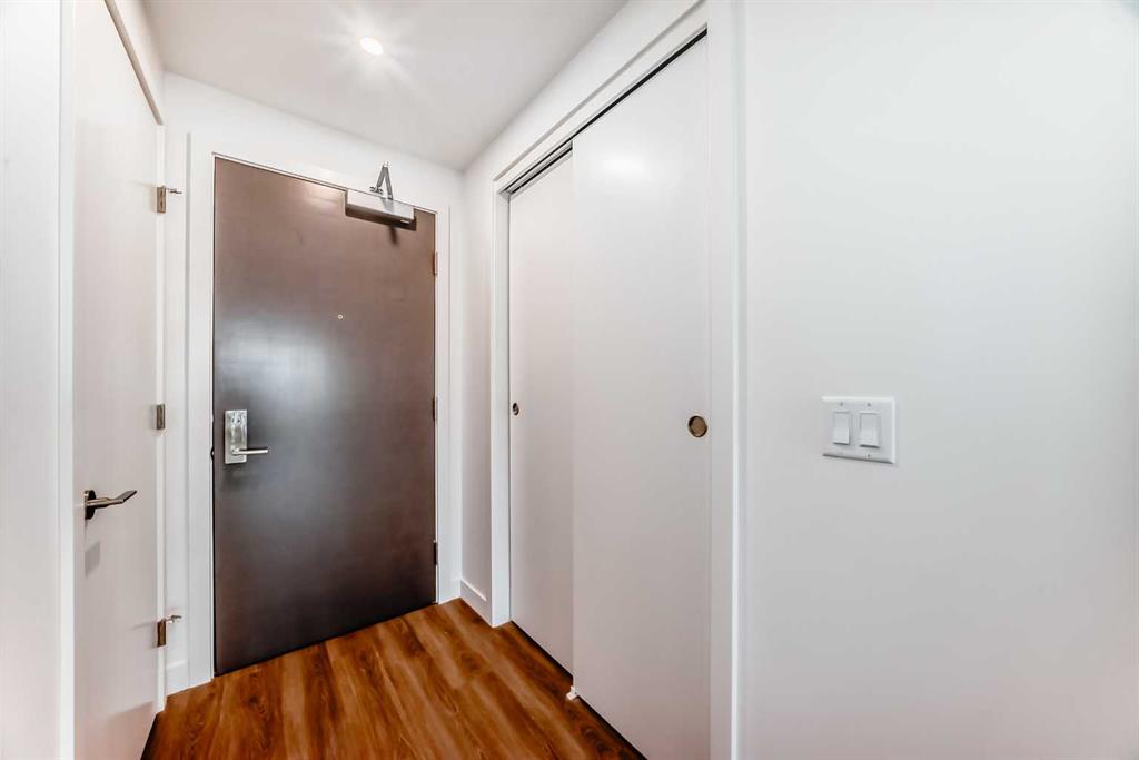730 2 Avenue SW #1012 photo 4