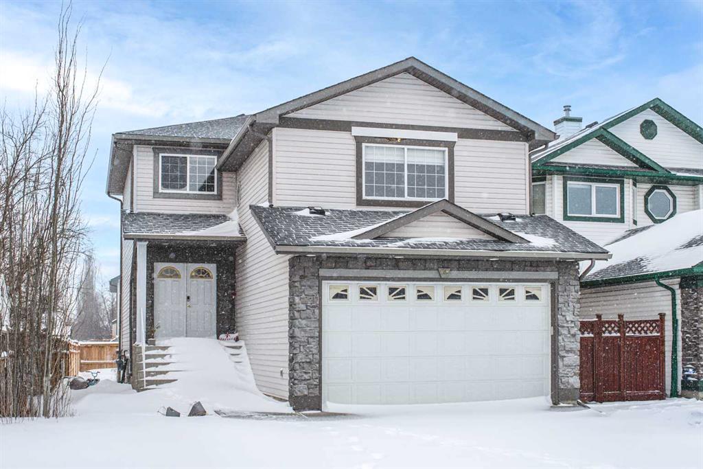 125 Coventry Crescent NE photo 2
