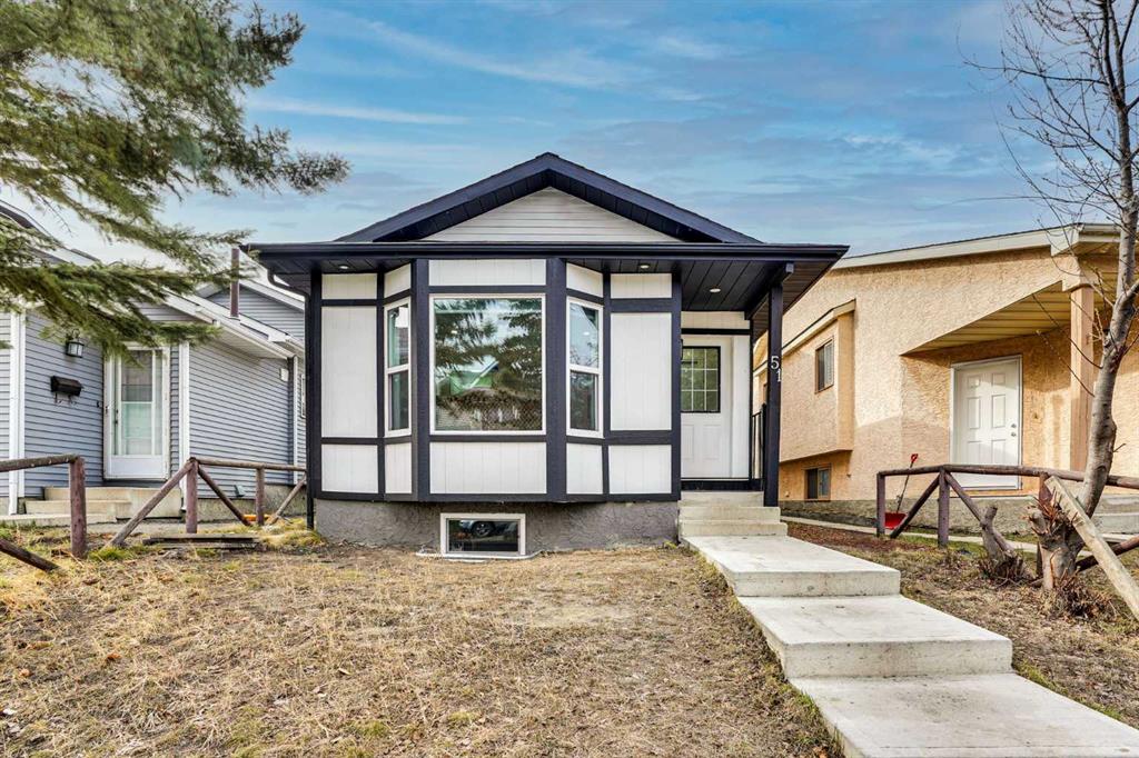 51 Taraglen Road NE photo 2