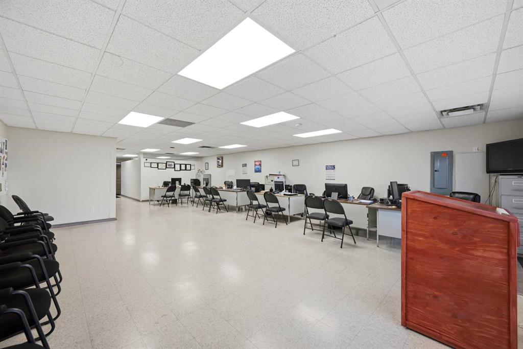 7 Westwinds Crescent NE #Unit 234 photo 5