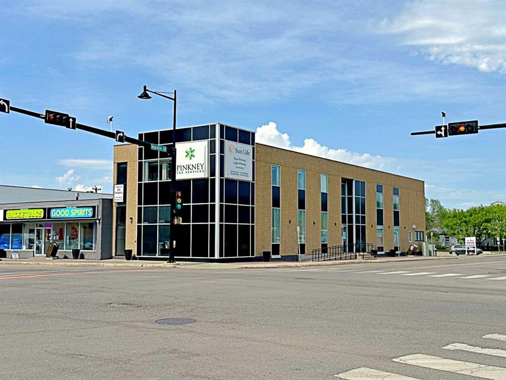 9902 Franklin Avenue #202