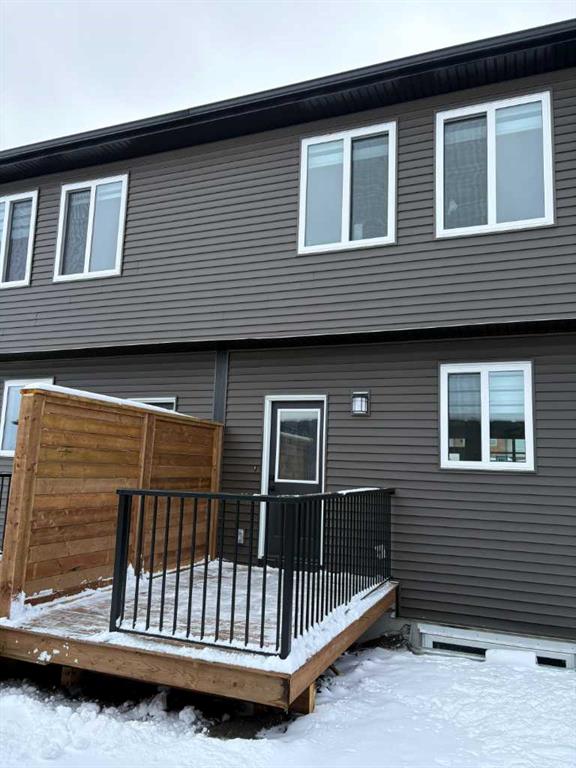 303 Wolf River Drive SE photo 2