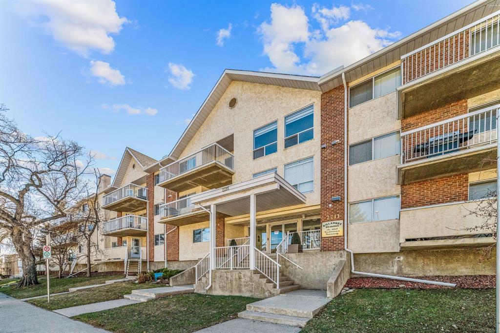 2211 29 Street SW #201