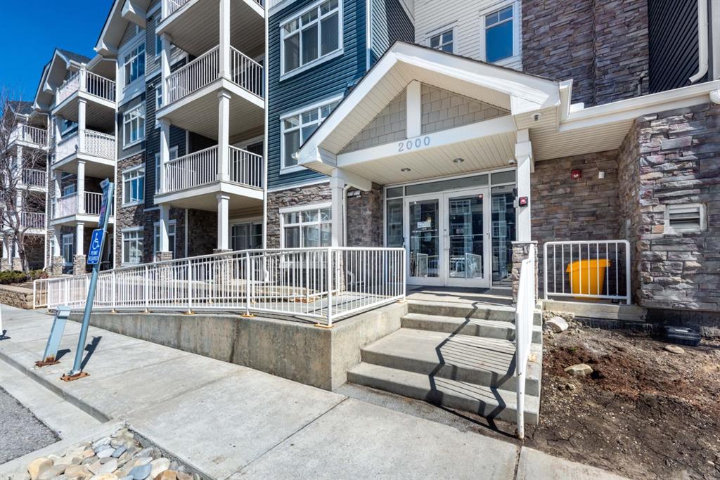 155 Skyview Ranch Way NE #2207 photo 2
