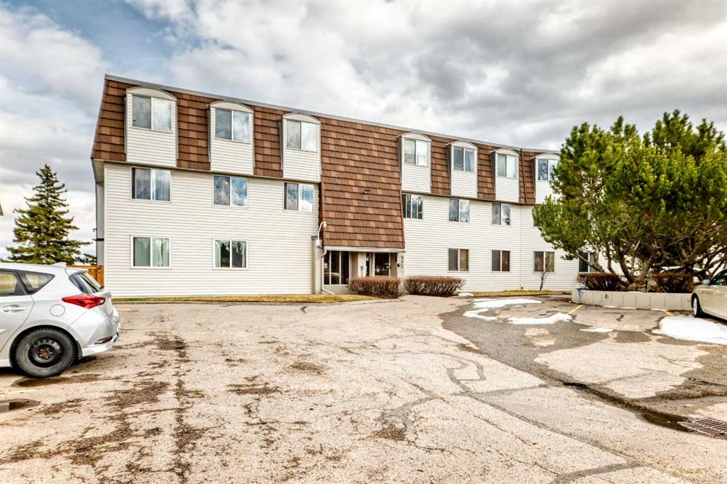 512 Cedar Crescent SW #201 photo 4