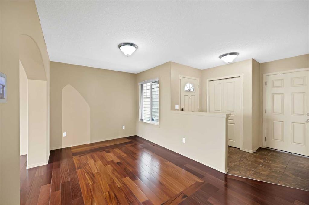 10 Bridlerange Circle SW photo 3
