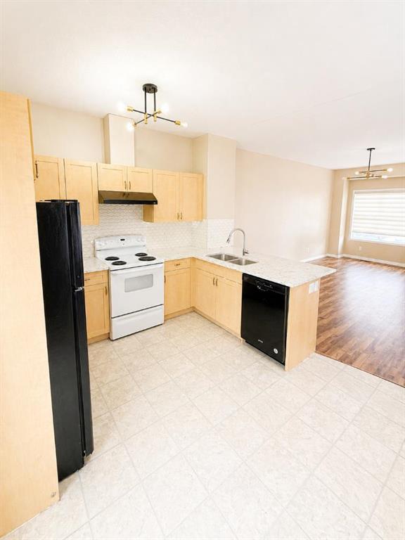 111 Tarawood Lane NE #204 photo 2