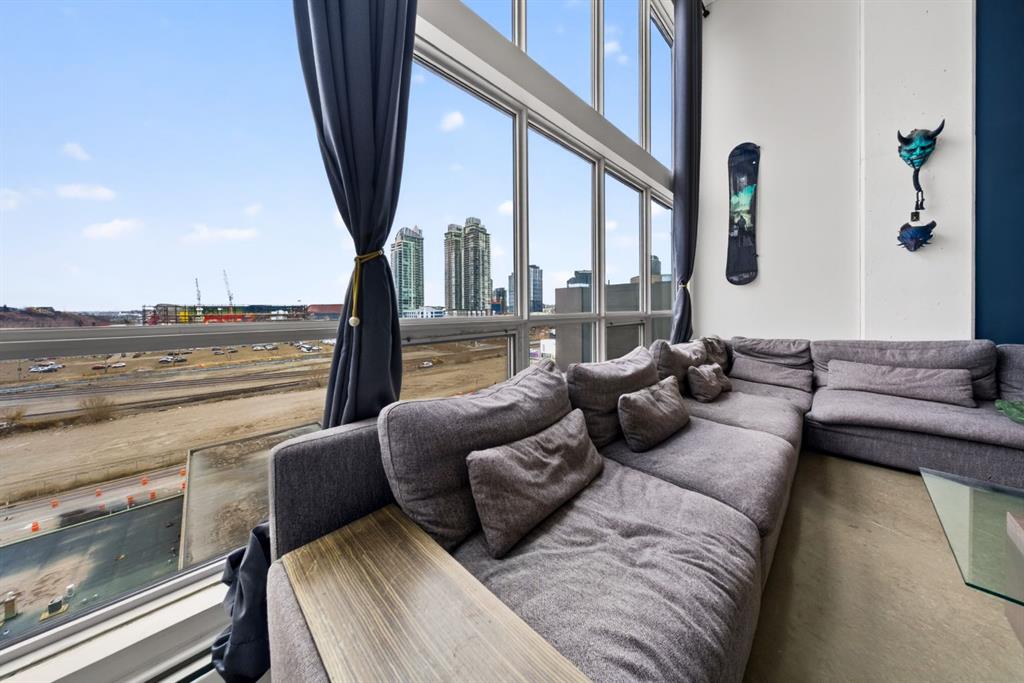 535 8 Avenue SE #613 photo 4