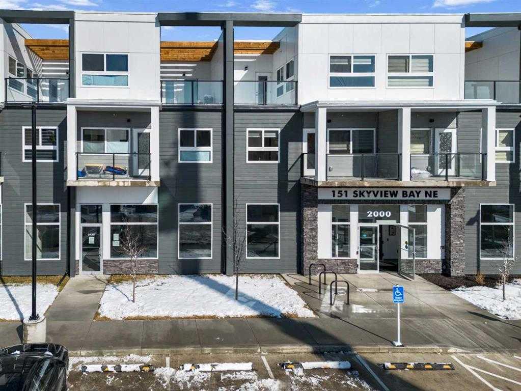 151 Sky View Bay NE #2185