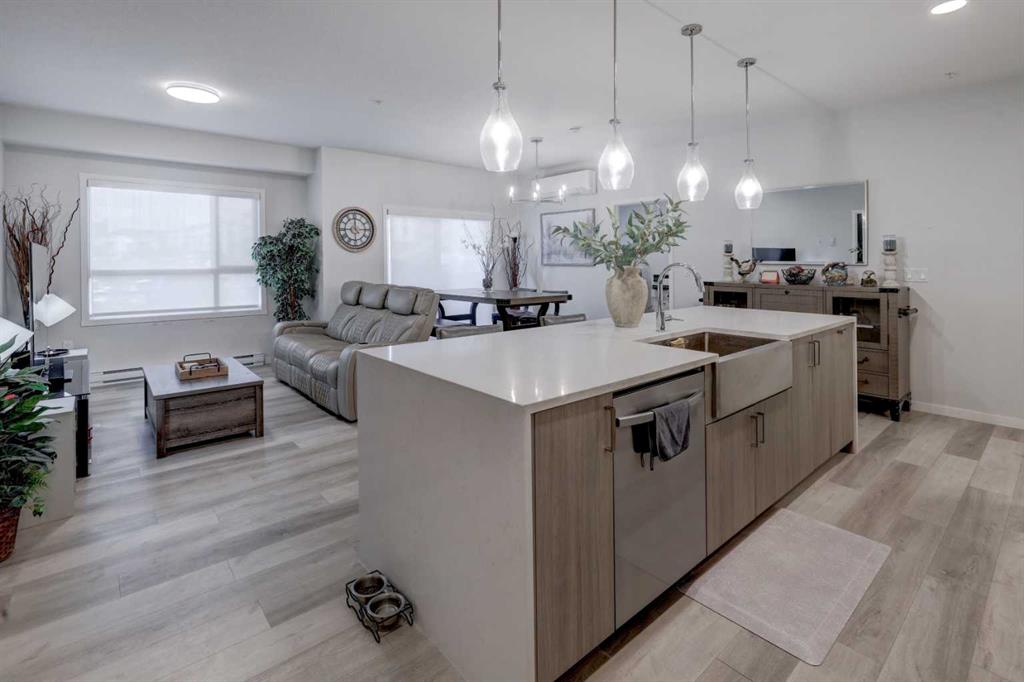 360 Harvest Hills Way #106 photo 5