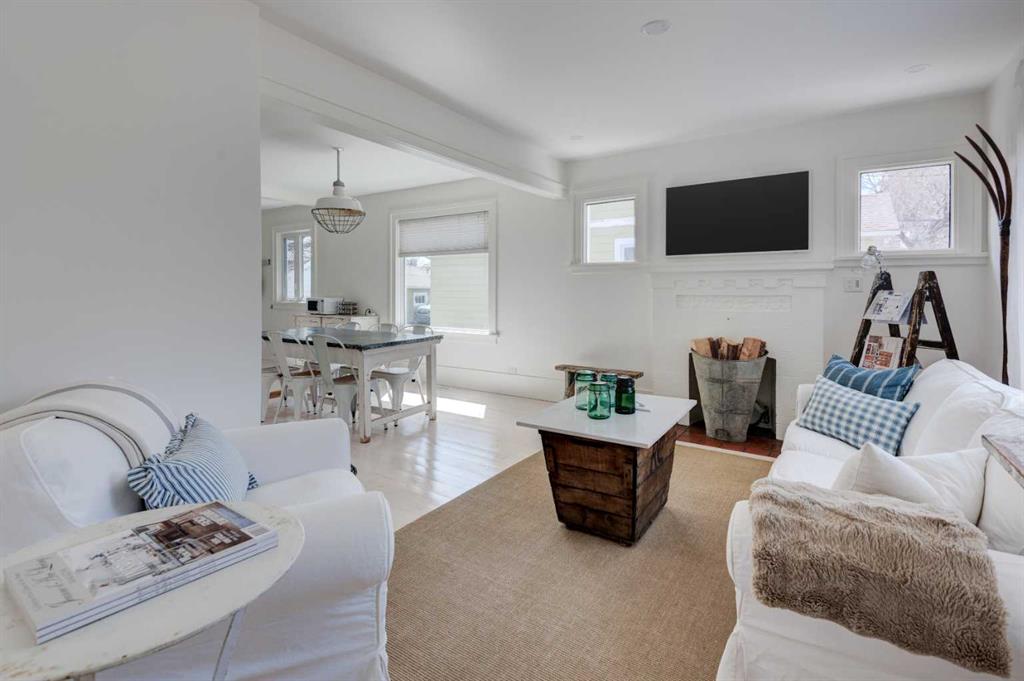 1312 4 Street NW photo 3
