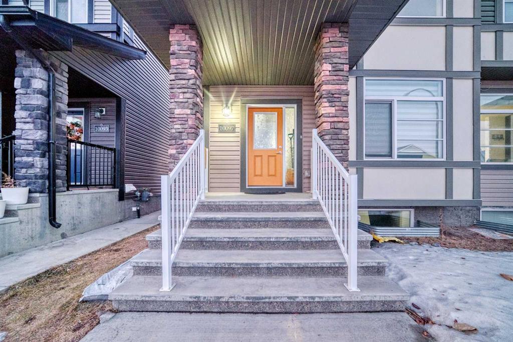 10097 46 Street NE photo 2