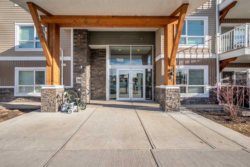 302 Skyview Ranch Drive NE #7206 photo 2