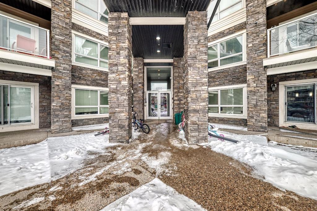 240 Skyview Ranch Road NE #4214 photo 2
