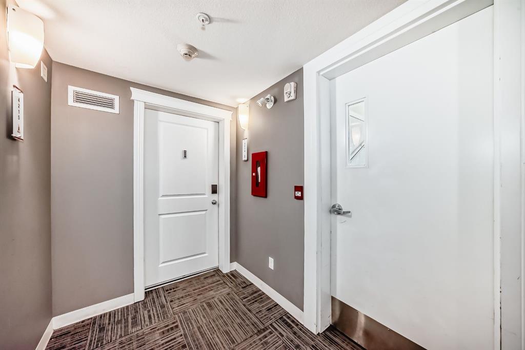 240 Skyview Ranch Road NE #4214 photo 5