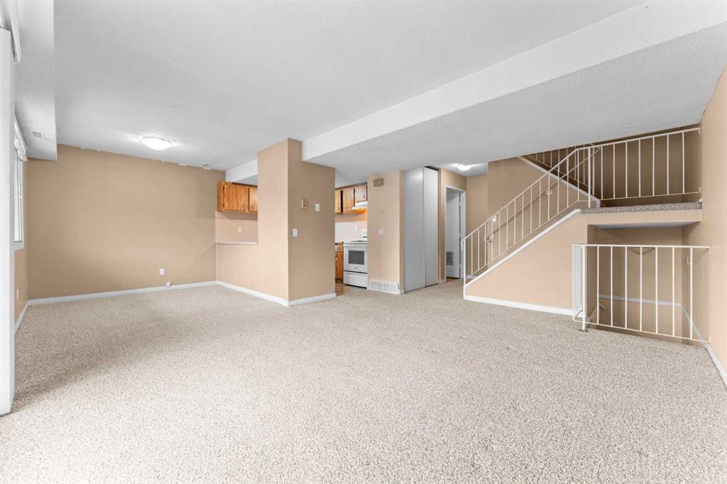 2200 Woodview Drive SW #1202 photo 3