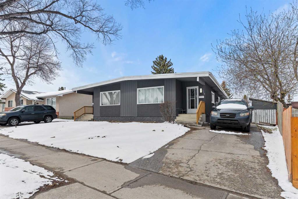 710 / 712 72 Avenue NW photo 2