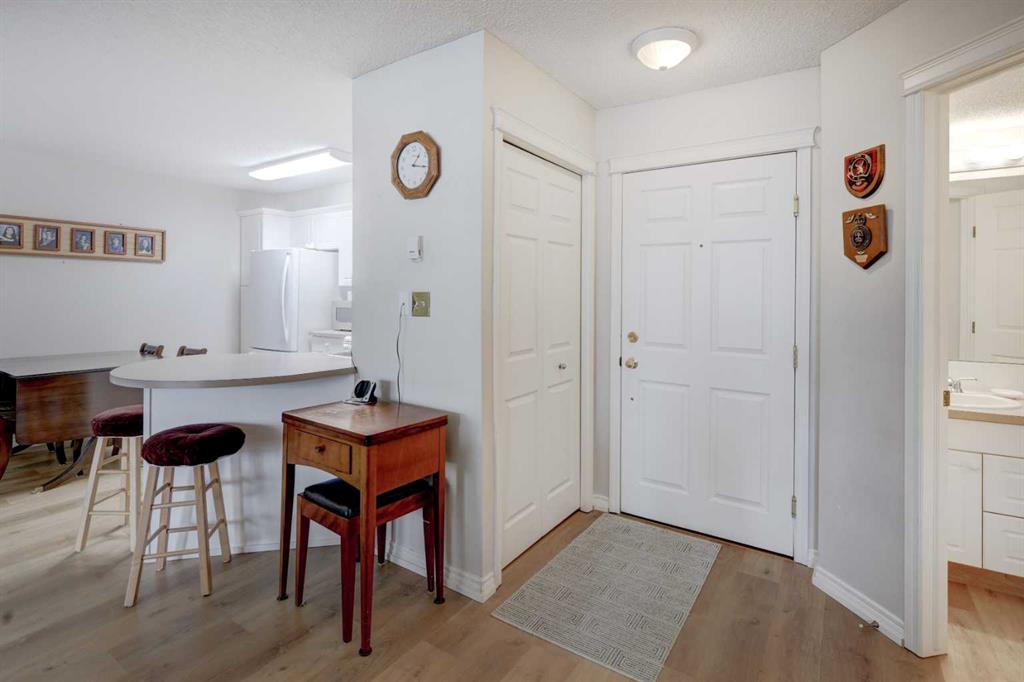 6800 Hunterview Drive NW #101 photo 4