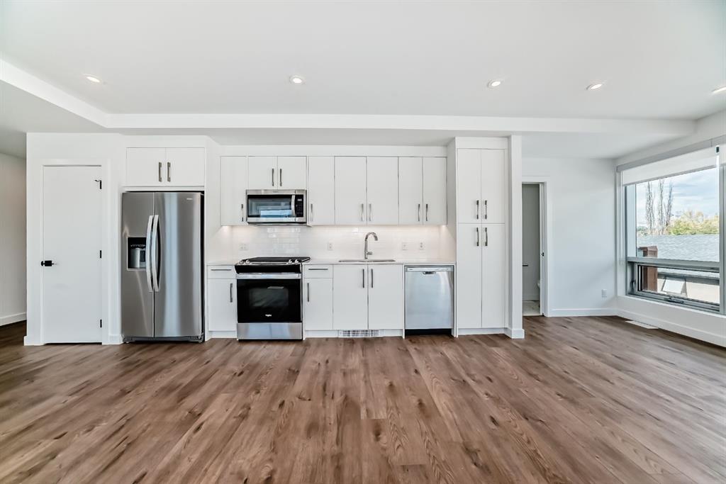 110 18A Street NW #201 photo 3