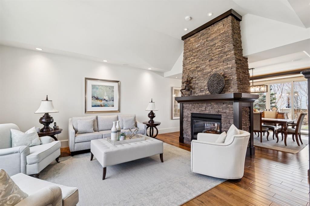 4315 17 Street SW photo 4