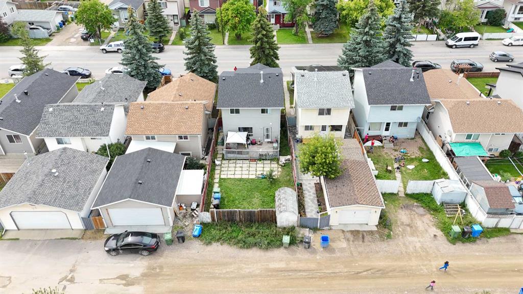 136 Martindale Drive NE photo 5