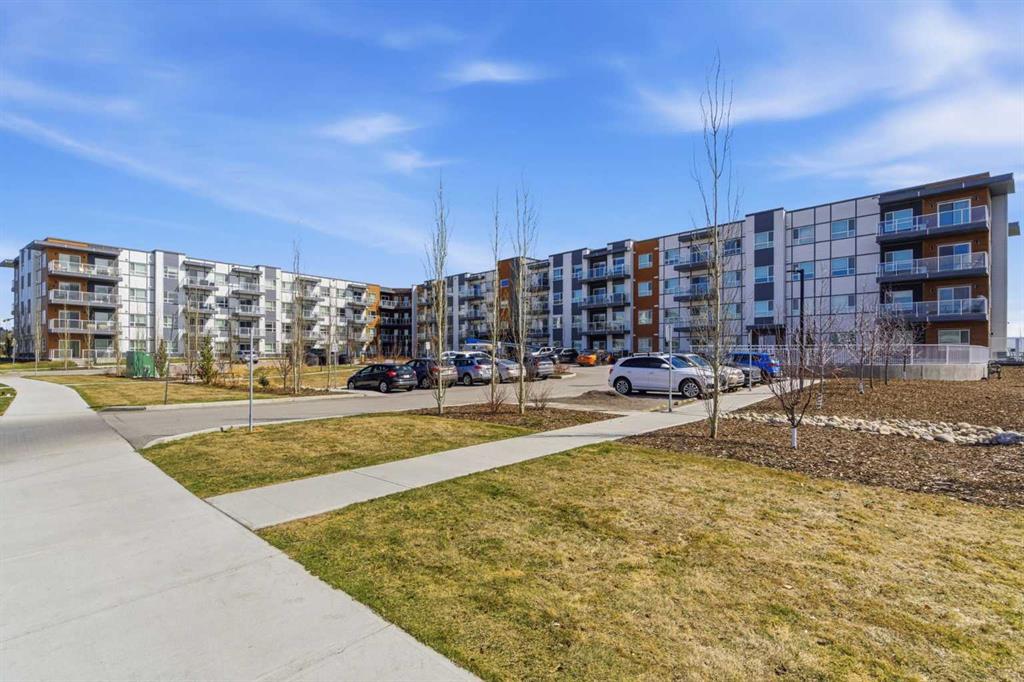 360 Harvest Hills Way NE #226