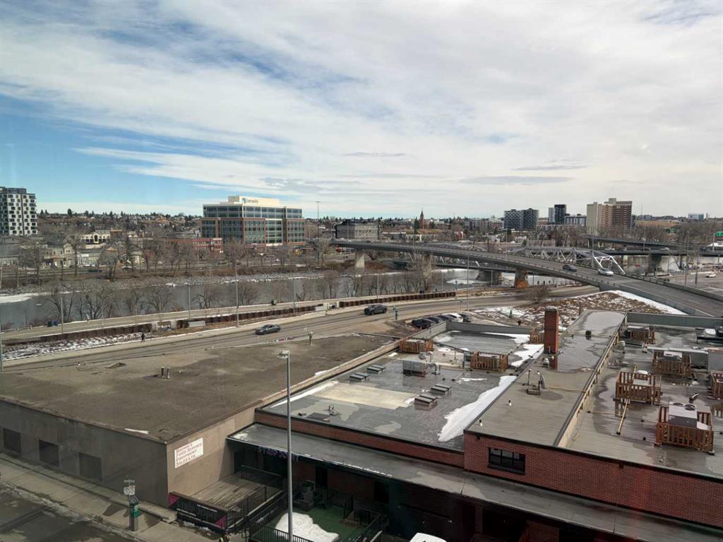 325 3 Street SE #603 photo 4