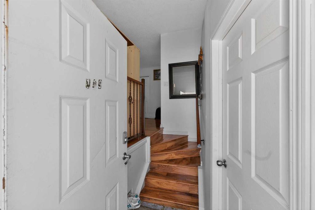 119 Taravista Drive NE photo 5
