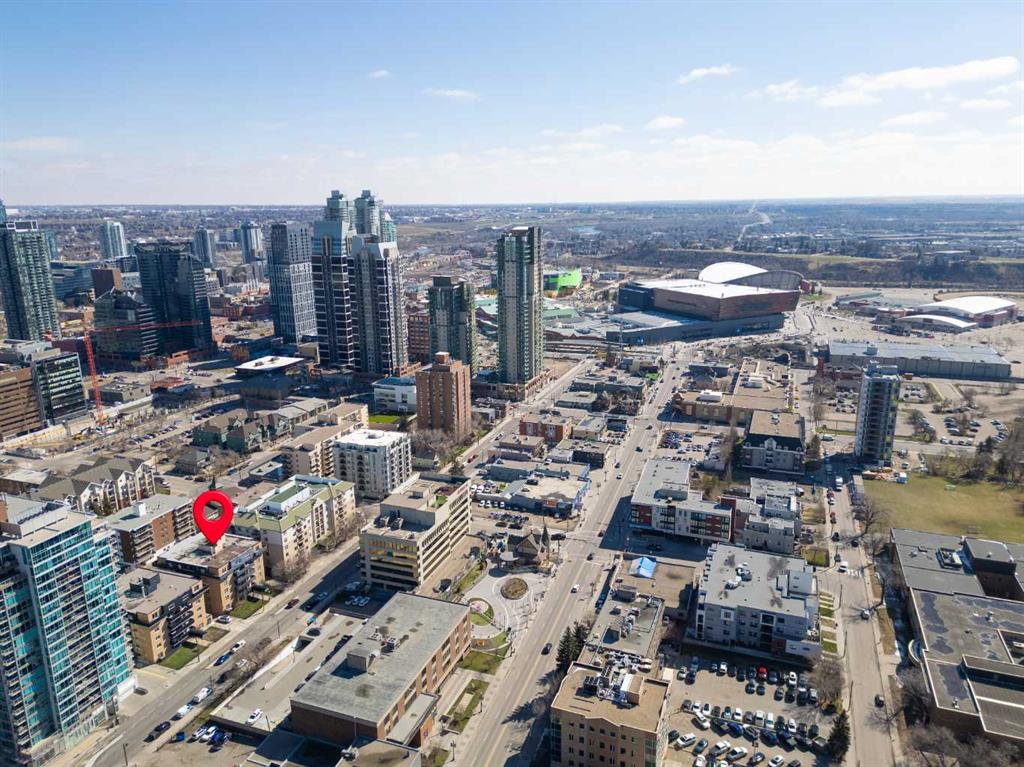 120 15 Avenue SW #306 photo 2