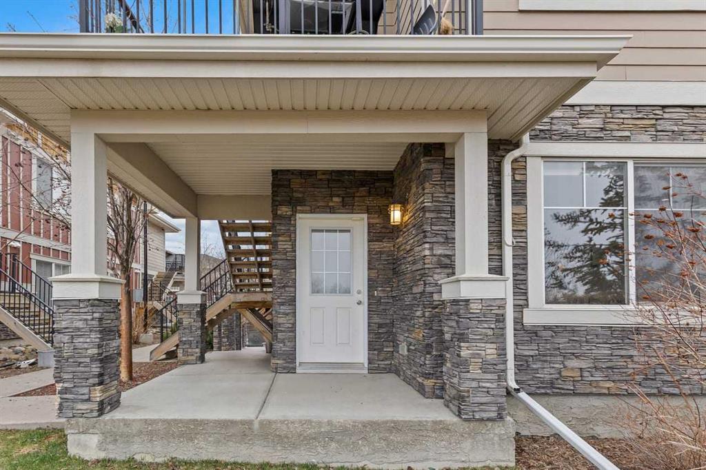 35 West Coach Manor SW #5 photo 2