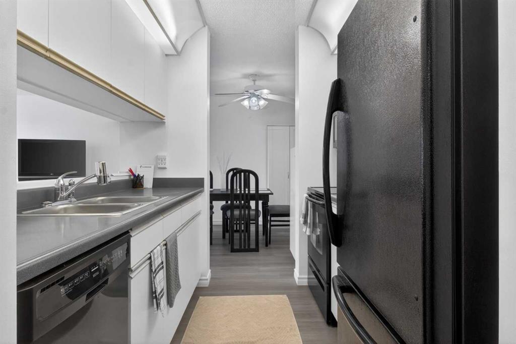 10 Dover Point SE #414 photo 4