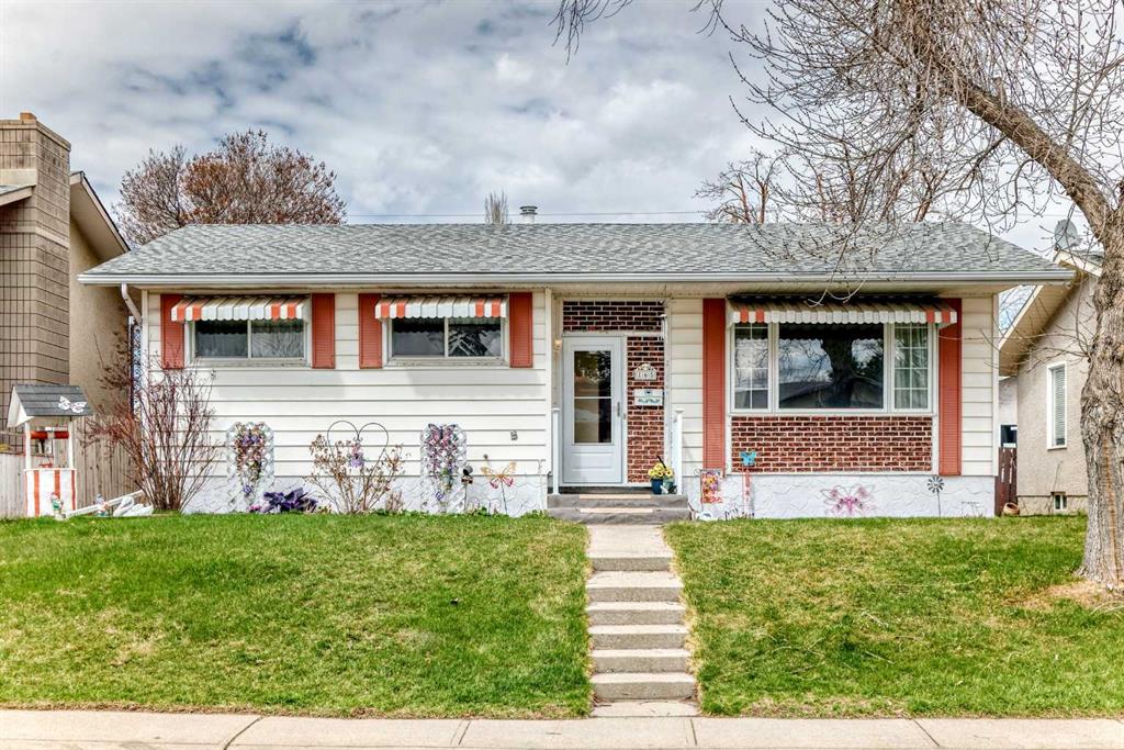 165 Marbrooke Circle NE