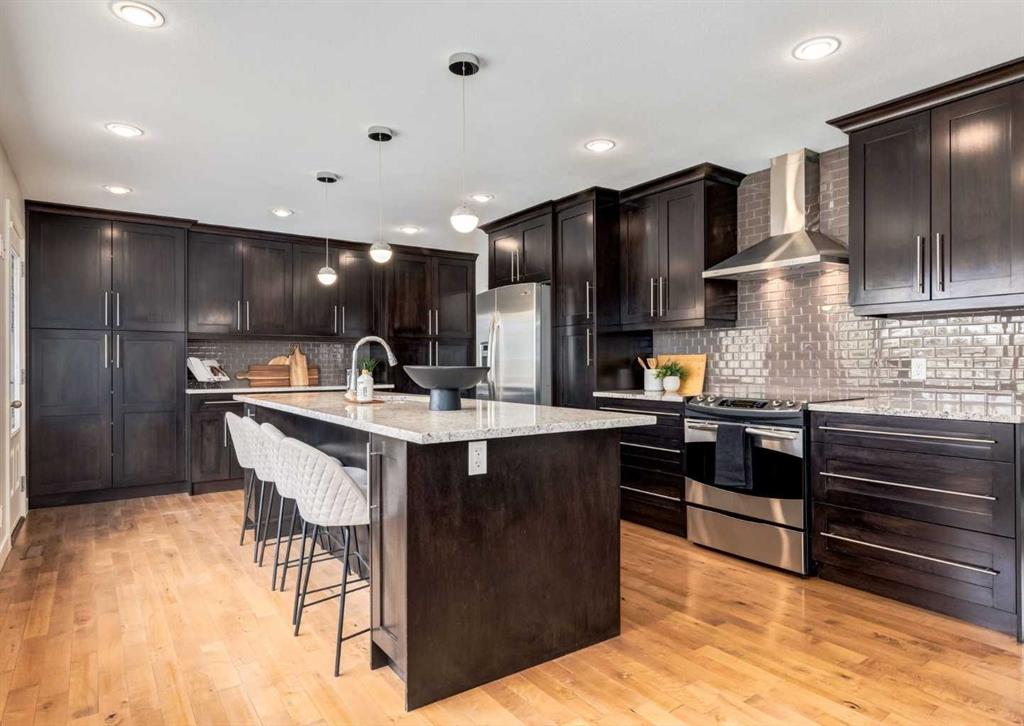 176 Mapleburn Drive SE