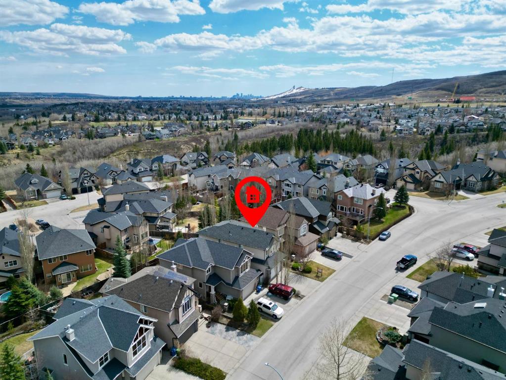 74 Valley Crest Rise NW photo 3