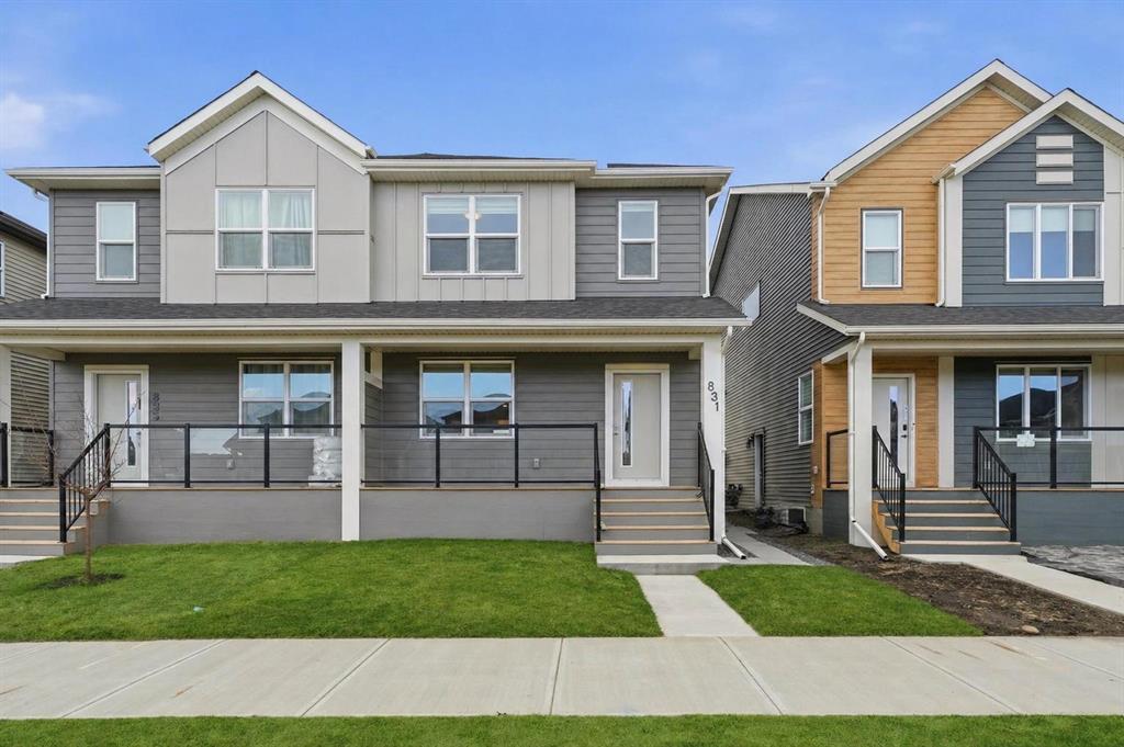 831 Wolf Willow Boulevard SE photo 2