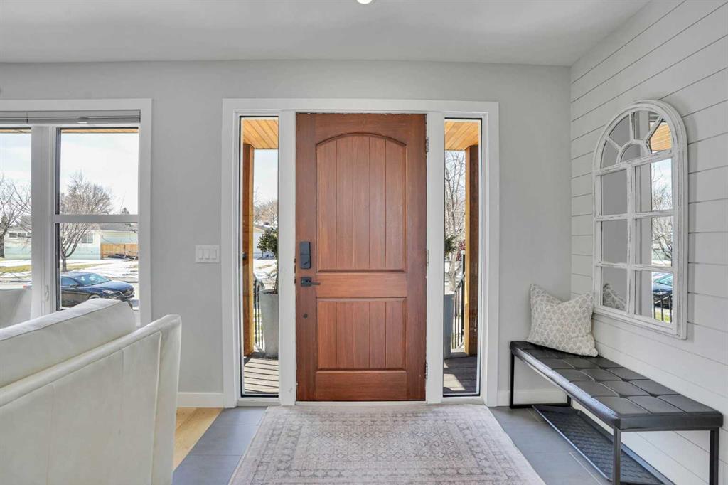 34 Malibou Road SW photo 5