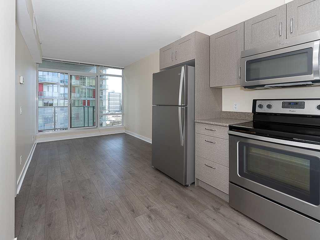 30 Brentwood Common NW #706 photo 4