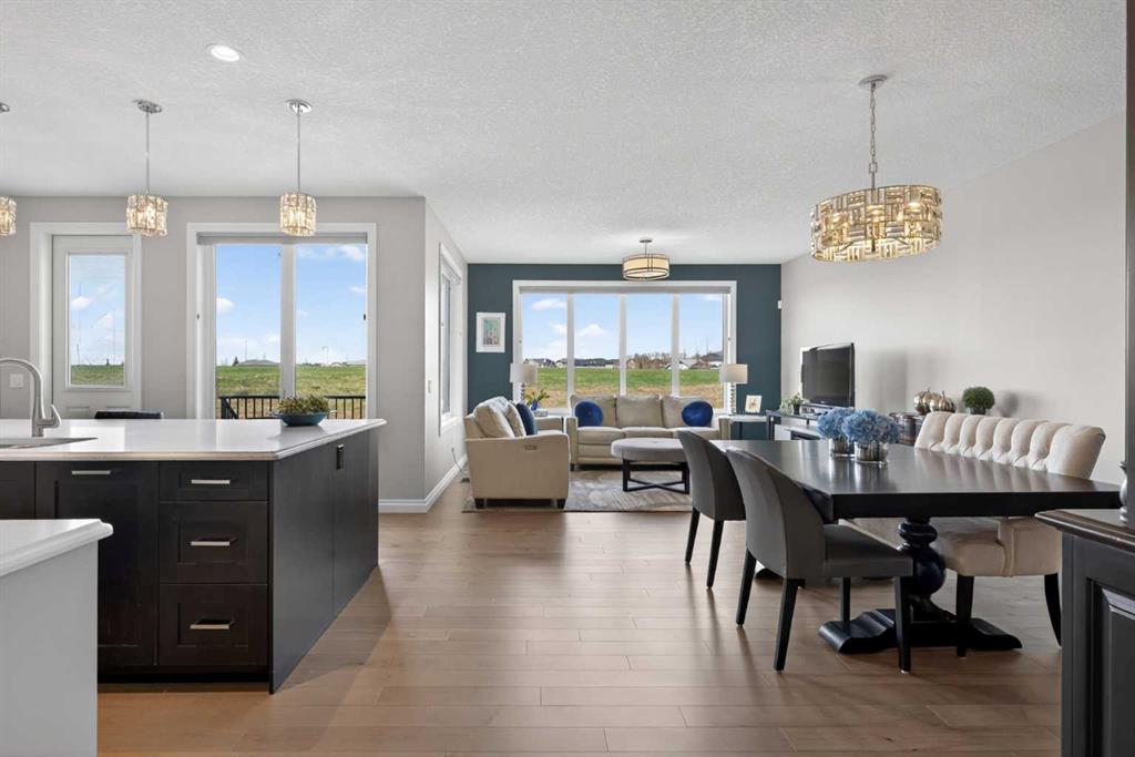 73 Rockyvale Green NW photo 2