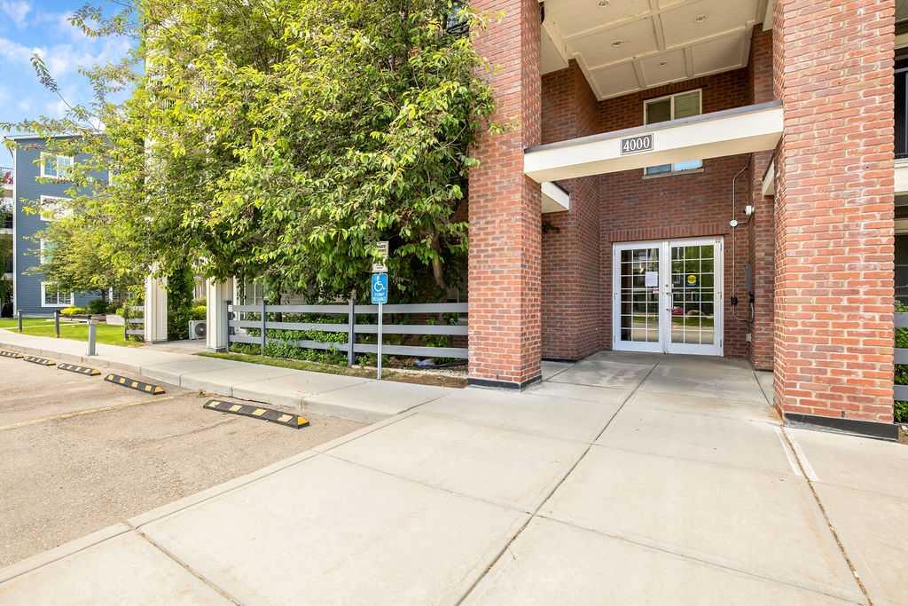 99 Copperstone Park SE #4209