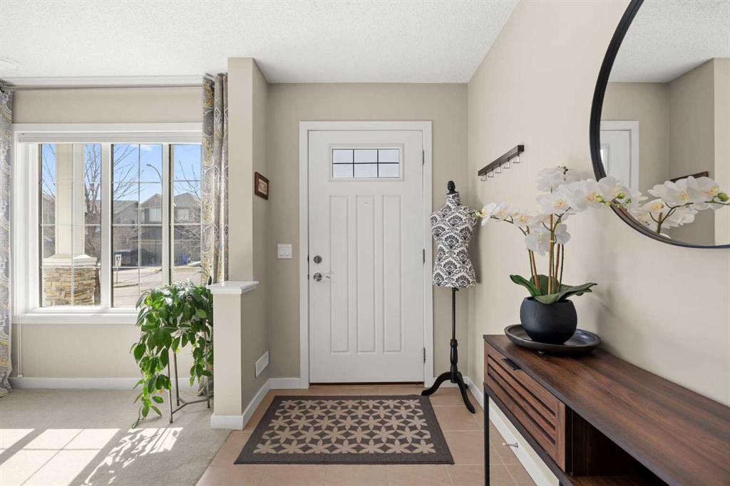 496 Nolan Hill Boulevard NW photo 4
