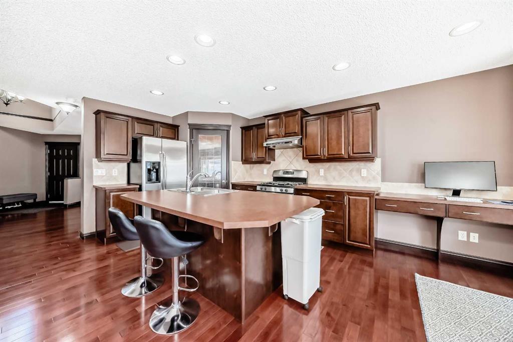 229 Panamount Road NW photo 5