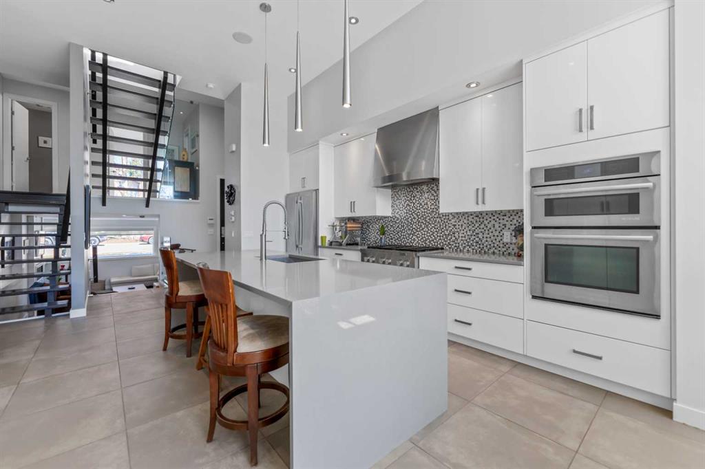 831 22 Avenue NW photo 5