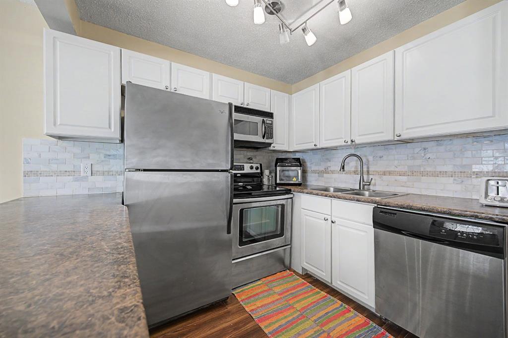 200 Brookpark Drive SW #814 photo 4