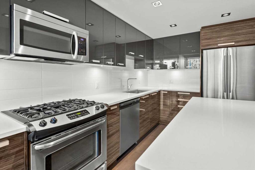 235 9A Street NW #111 photo 5