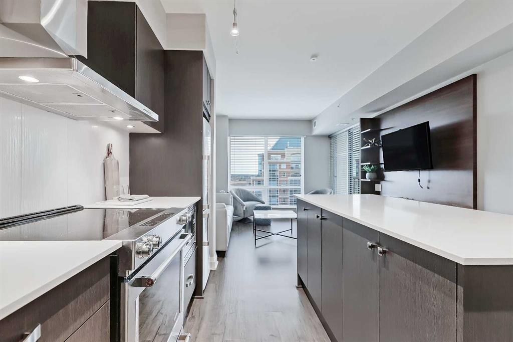 930 6 Avenue SW #2304 photo 4